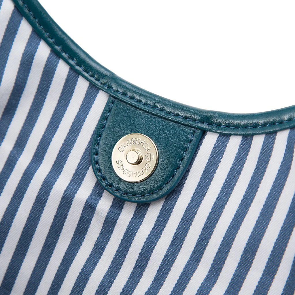 Debut Portrait Tote - Vegan - Image 7