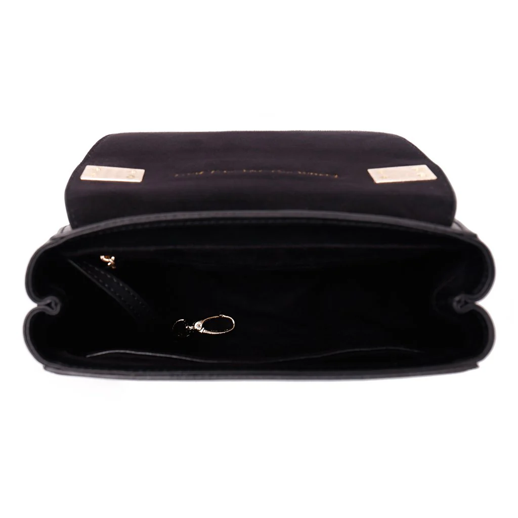 Doshi Saddle Bag - Vegan Display Piece - Image 11